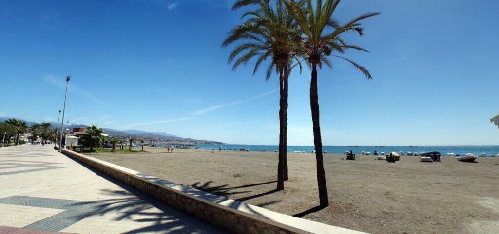 Estudio Torre Del Mar Buitenkant foto